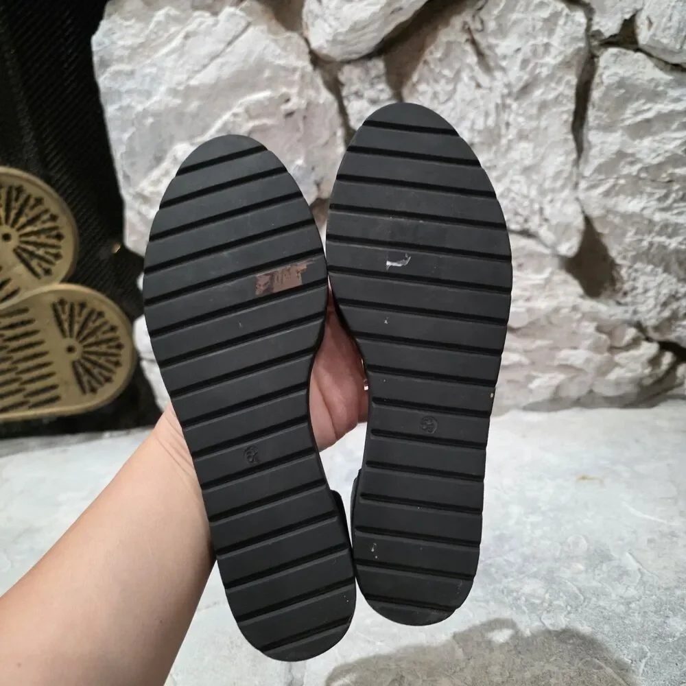 Eileen Fisher Sue Leather Flats Ankle Strap 5 1/2 Heel Shoes Black Minimalist